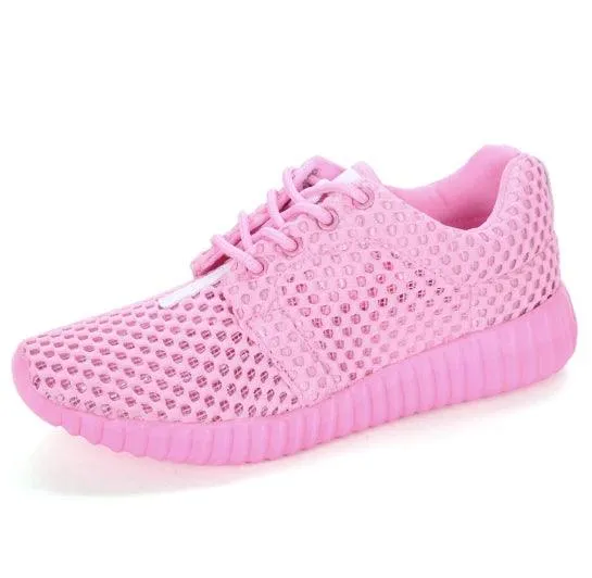 Breathable and comfortable sneakers